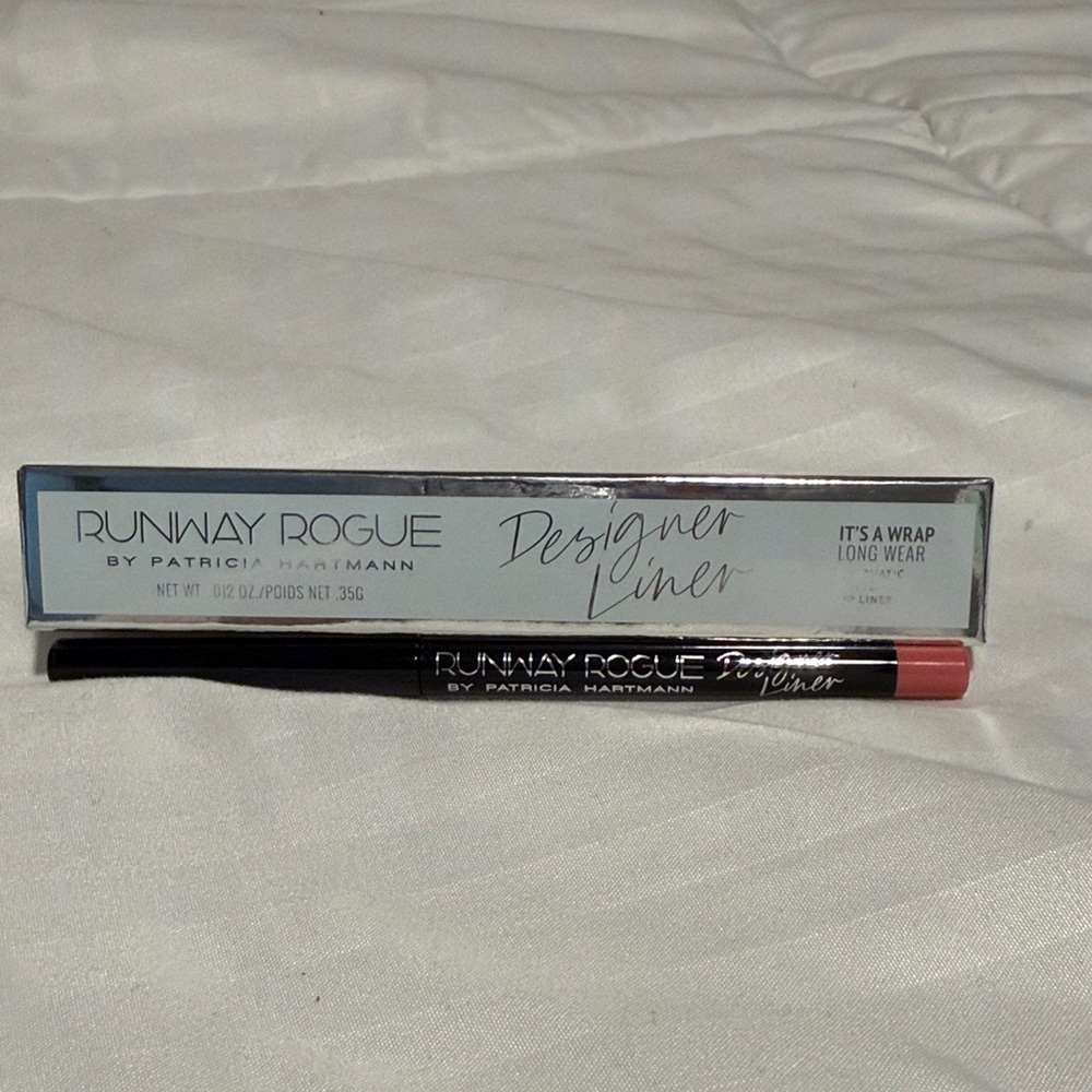 Designer Lip Liner in Pink